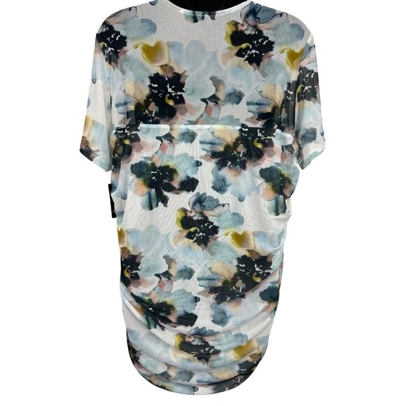 Torrid Top Blouse Plus 2X Blue Black Floral Short Sleeve Round Neck Women New - Picture 5 of 9